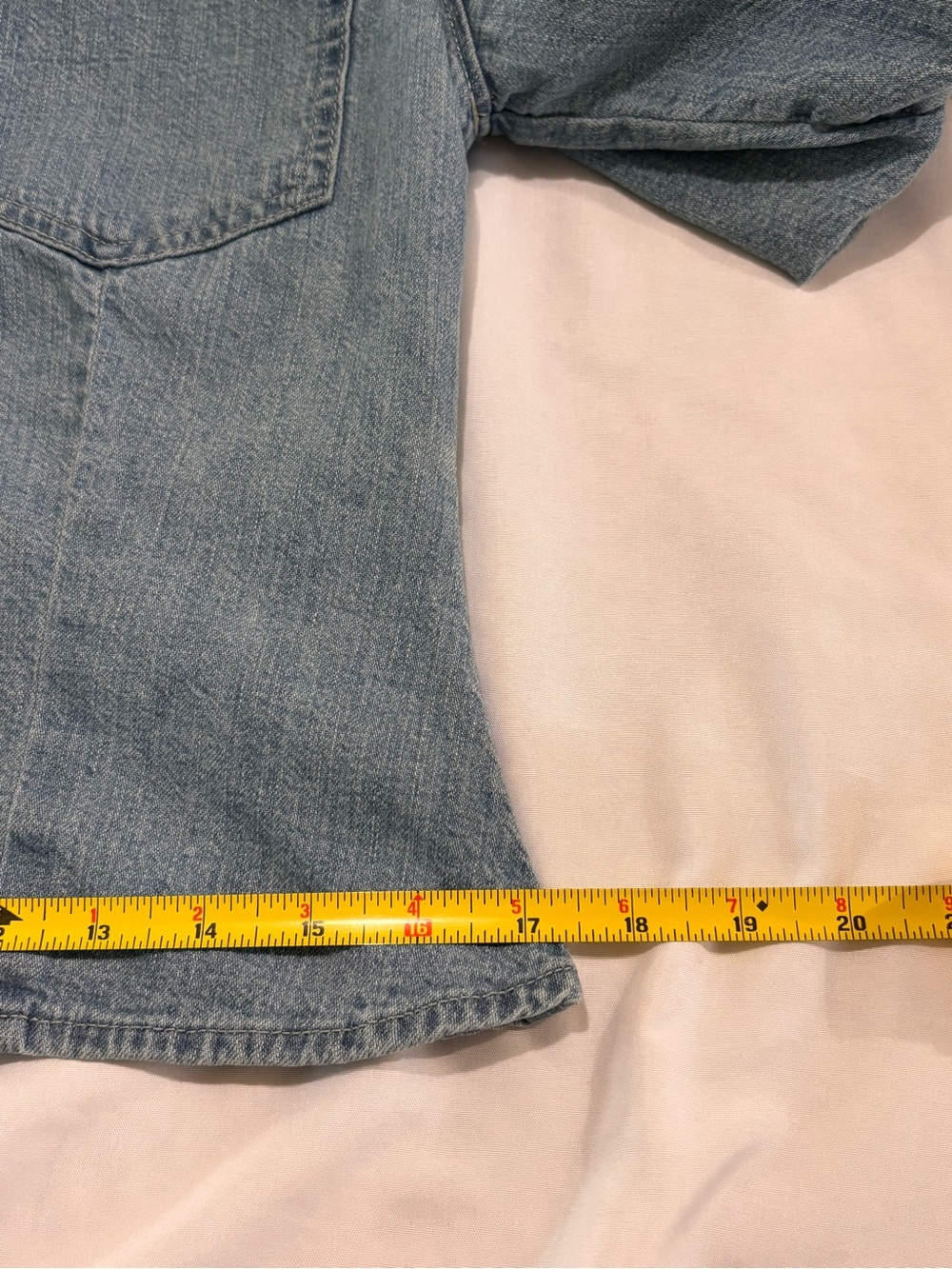 Levi’s Roxy Puff Sleeve Button Up - Picture 12 of 14